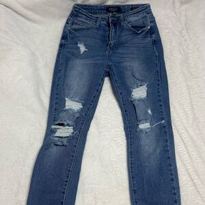 Judy Blue Ripped Skinny Jeans in Classic Blue